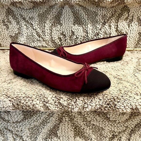 NWOB Marc Fisher Jodi Burgundy Suede Black Cap Toe Ballet Flats Shoes Size 7.5 M - Picture 1 of 7
